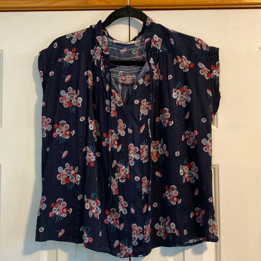 Loft floral split neck top.
